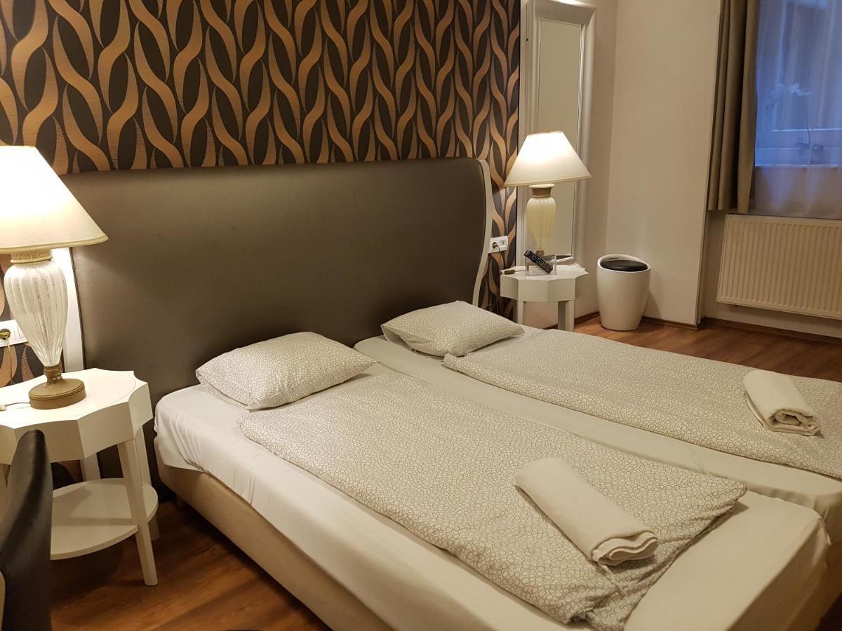 House Octogon Aparthotel Budapest Luaran gambar